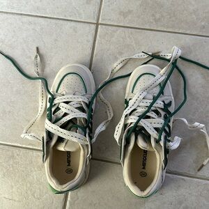 Aelfric Eden Sneakers size 8.5. Never worn. Pristine condition.